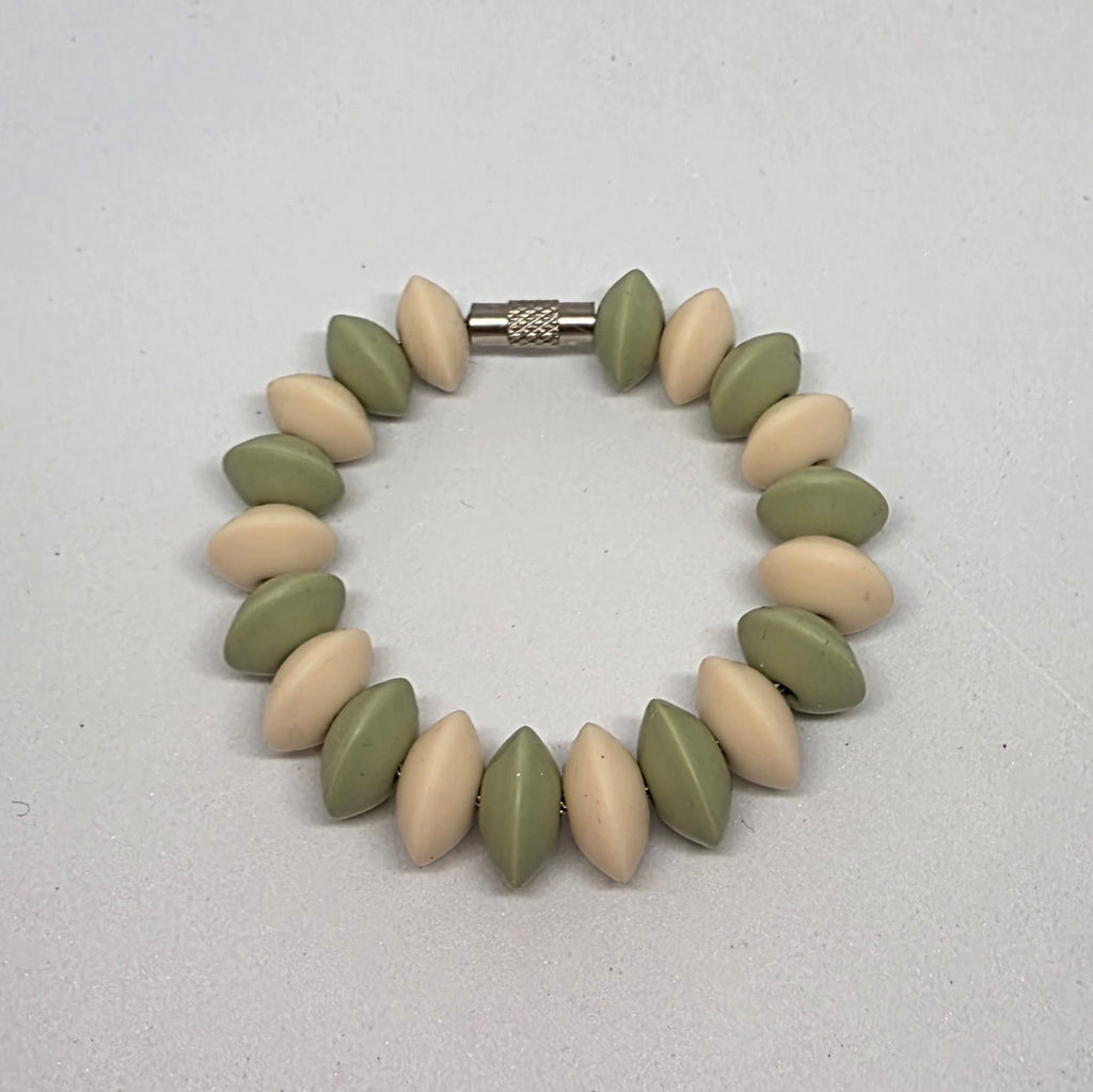 FlexiLoop- Oval Silicone Surprise