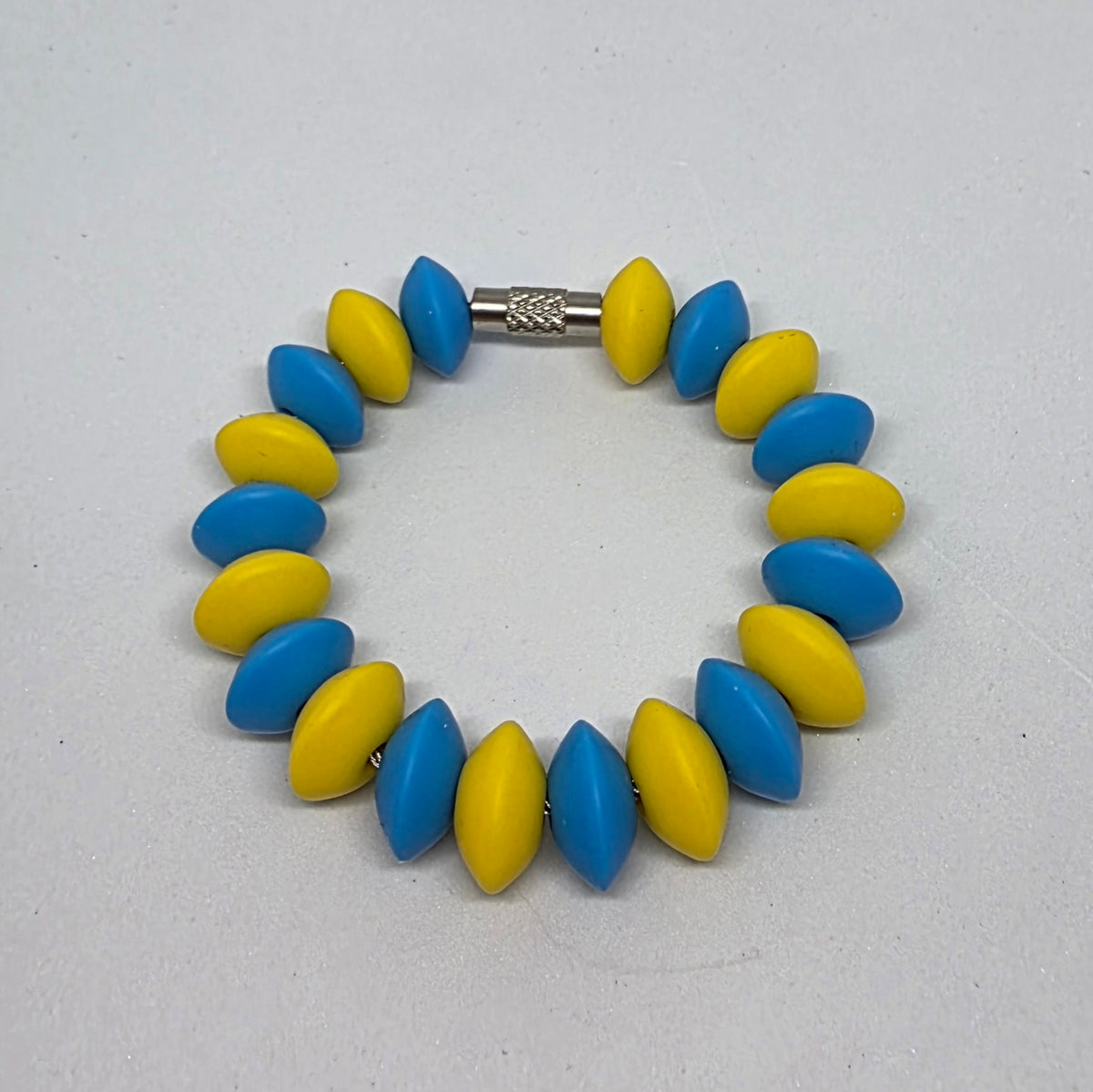 FlexiLoop- Oval Silicone Surprise