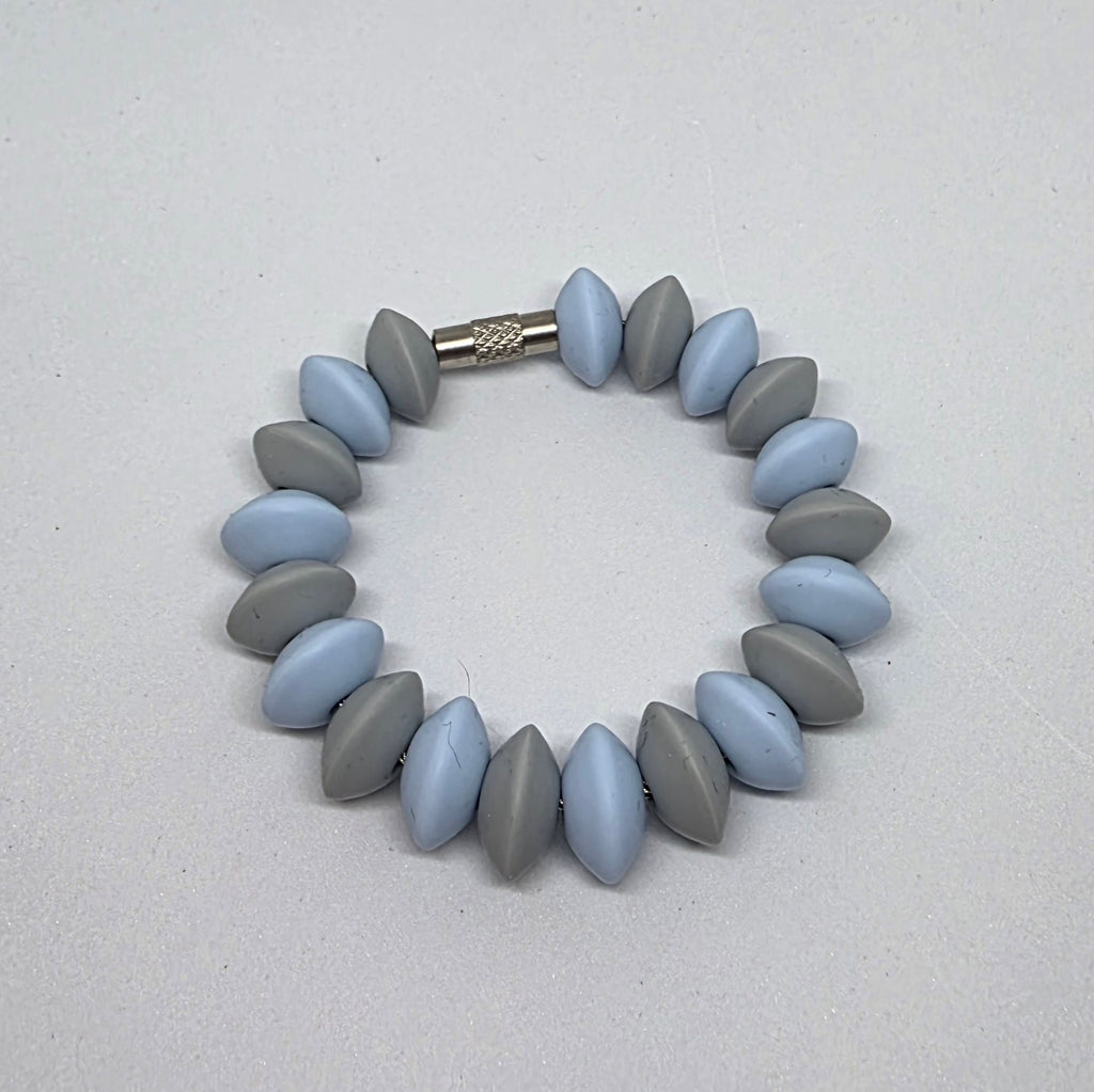 FlexiLoop- Oval Silicone Surprise