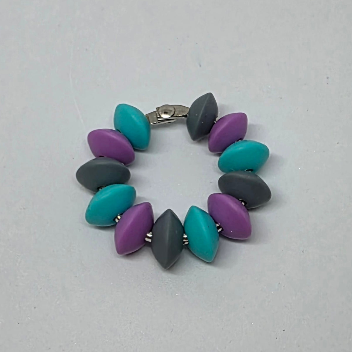 Midi Oval Silicone Surprise