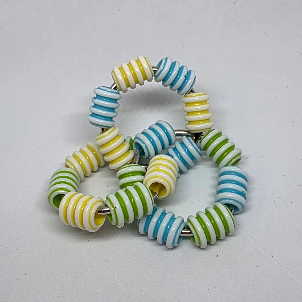 Regular Infinity Textured Tubes