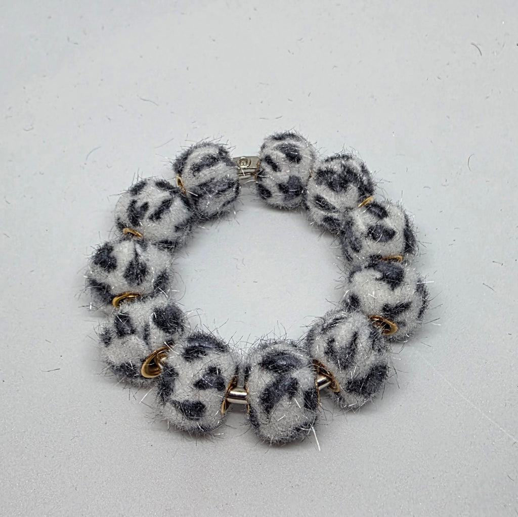 XL Leopard Print Fab & Fuzzy