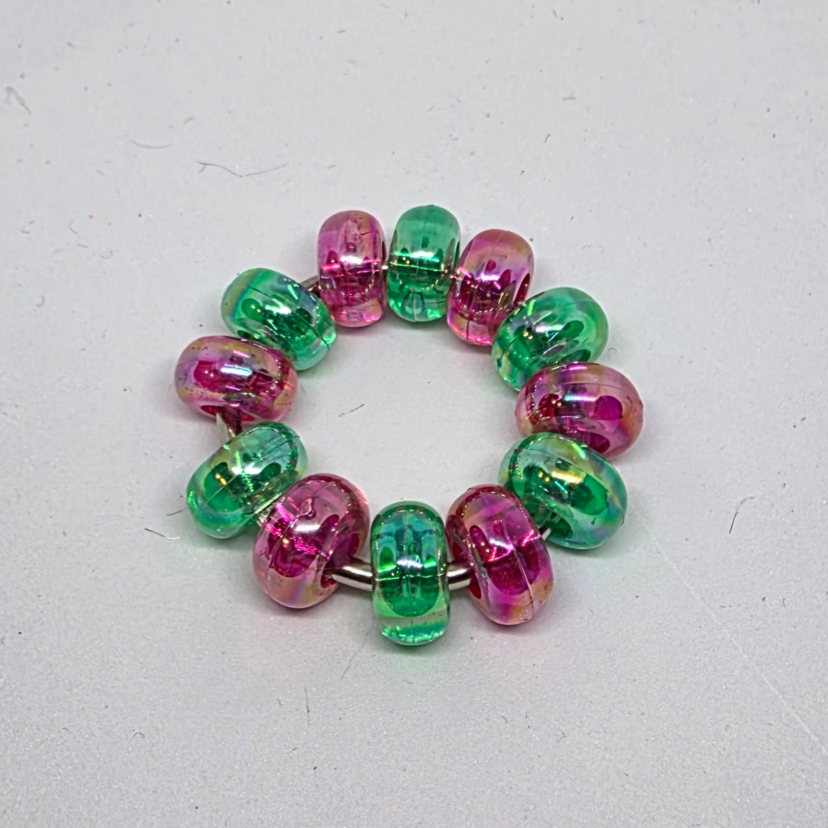Regular Iridescent Oval