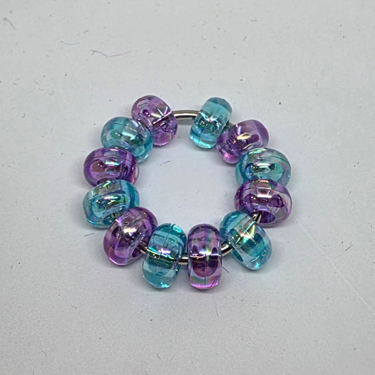 Regular Iridescent Oval